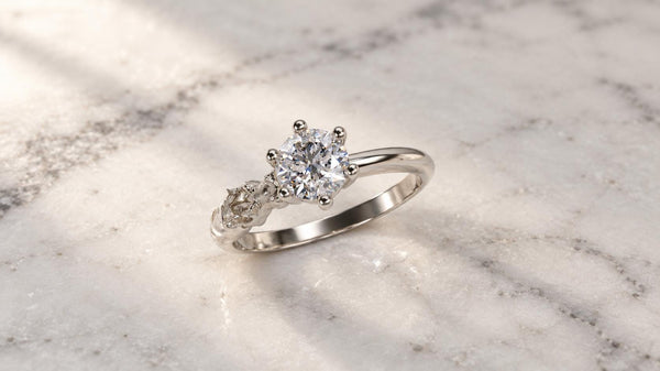 Hippo Head Solitaire Ring